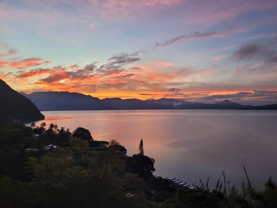 Casa Laguna: View In The World Villa *