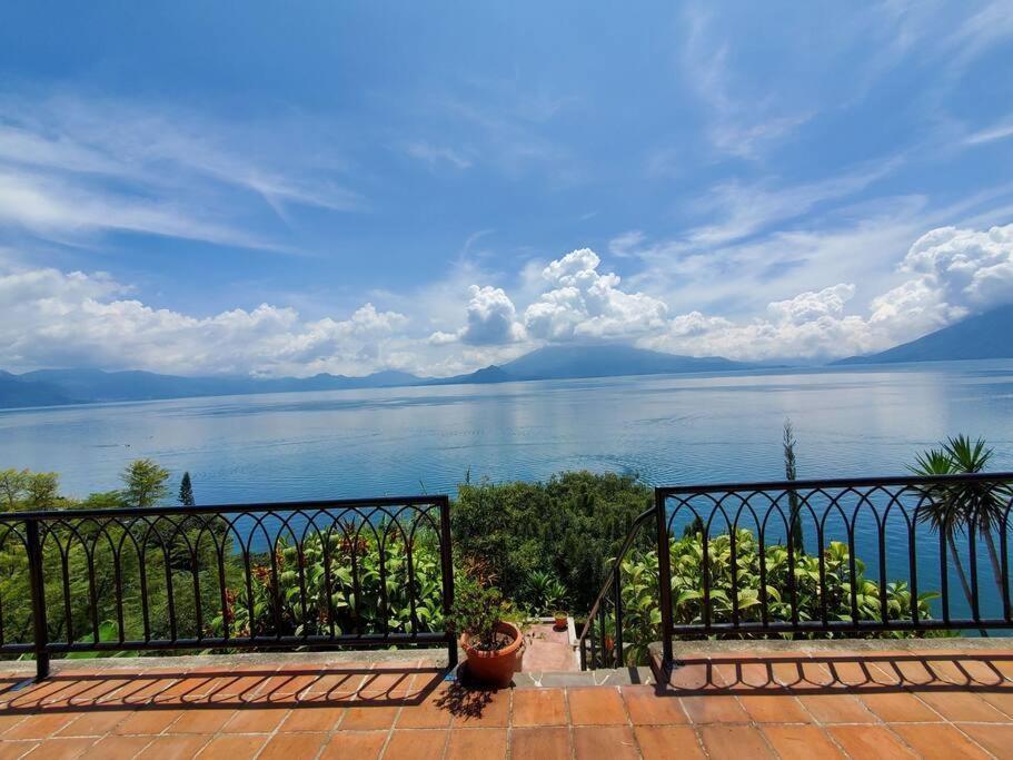 Casa Laguna: View In The World Villa *