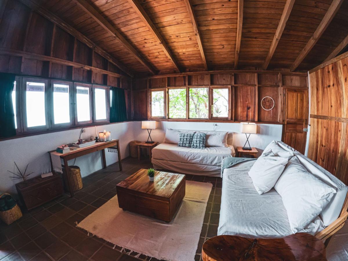 Villa Casa Laguna: View In The World