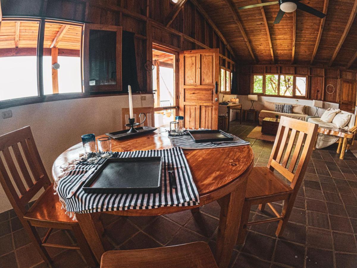 Casa Laguna: View In The World *